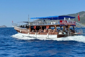 Tatilcilerin Gözdesi Adrasan’da Sezon Açıldı!